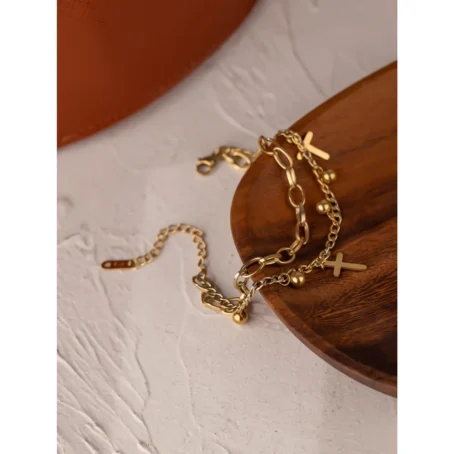 bracelet-croix-acier-inoxydable