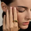 bague-acier-inoxydable-dore-femme